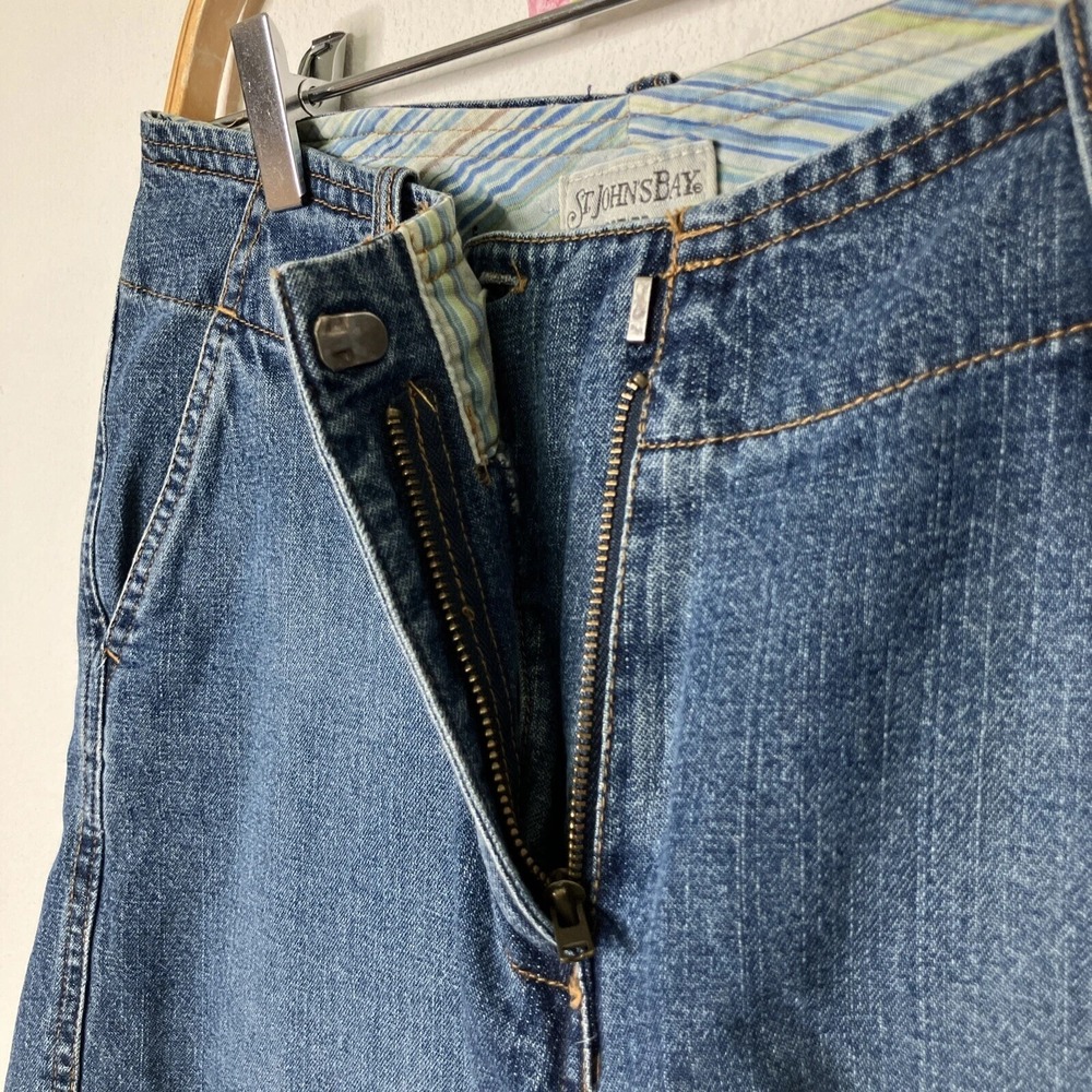 St. Johns Bay Shorts Womens 8P Denim Tummy Control High Waisted Cotton Chino EUC - Picture 4 of 4